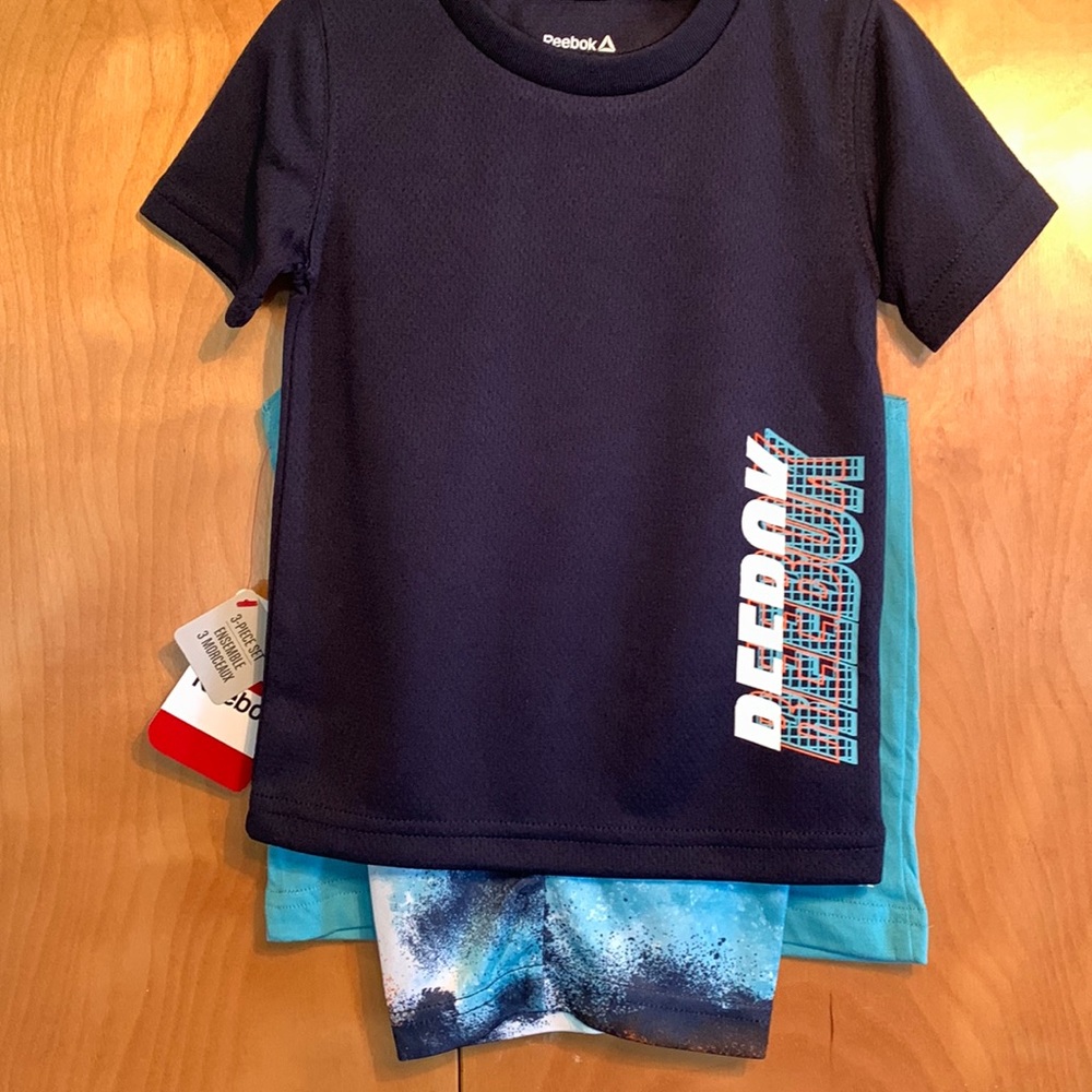 Brand New! Reebok, 18 months. 3 piece set.